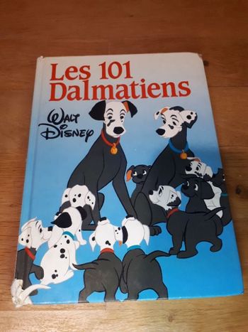 Livre les 101 dalmatiens