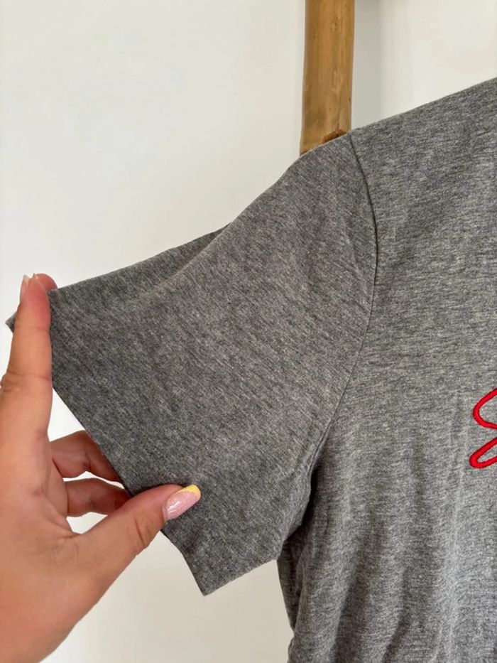 t-shirt gris superdry taille M - photo numéro 5