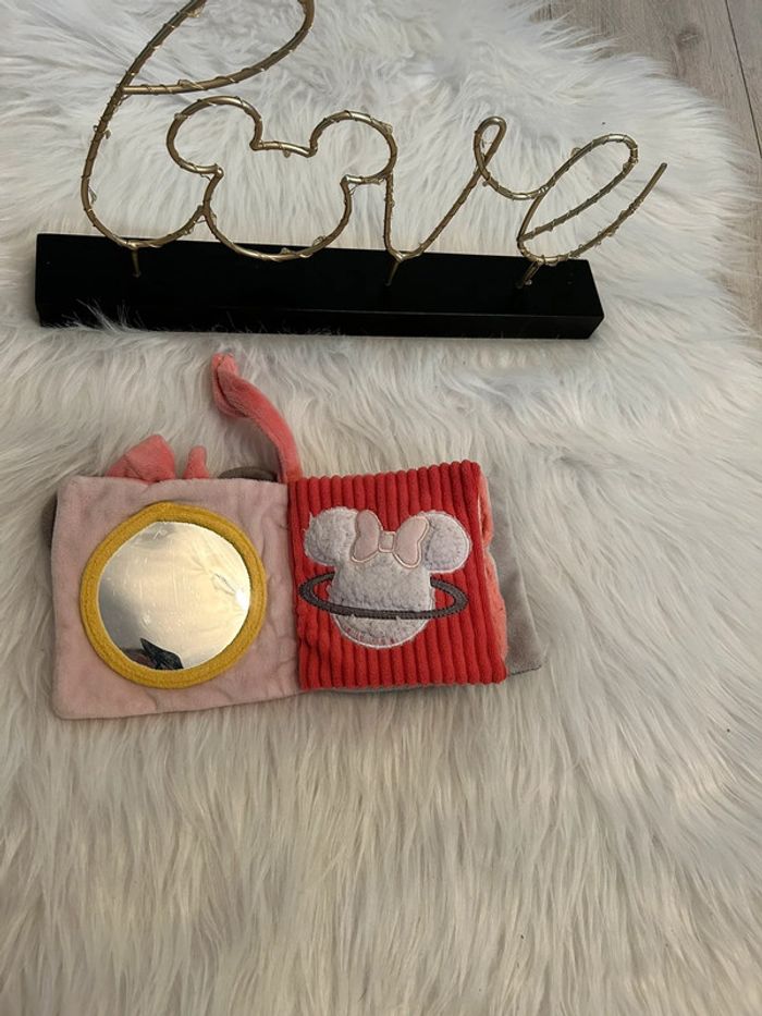 Très beau petit livre minnie 🥰 Disney - photo numéro 2