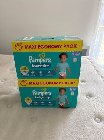188 couches Pampers baby dry taille 5