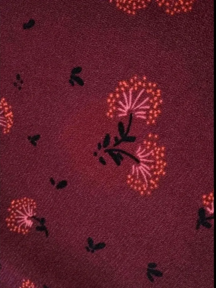 Robe  tunique  -  Bordeaux  fleurie -  Camaïeu  - M  -  Comme Neuve - photo numéro 7