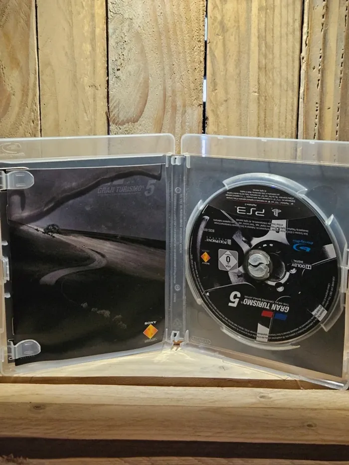 PlayStation 3 # Grand Tourismo 5 # - photo numéro 3