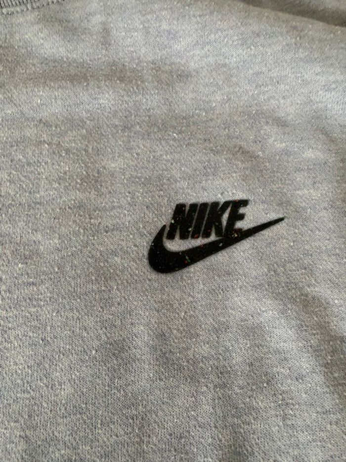 Pull Nike couleur Lila - photo numéro 4