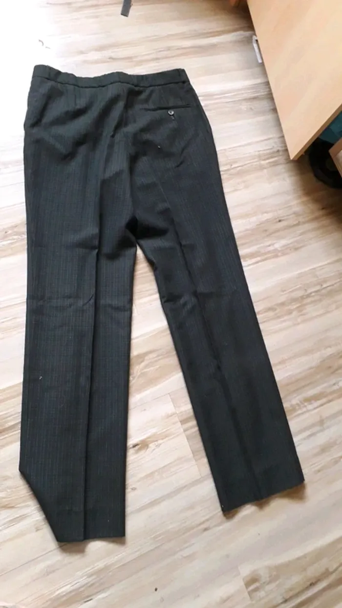 Pantalon fin pour homme - photo numéro 2
