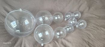10 boules en plastique à décorer