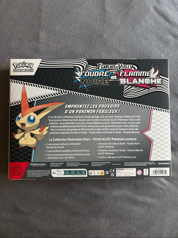 Coffret Victini ev10.5 Foudre Noire Flamme Blanche Pokémon - photo numéro 2