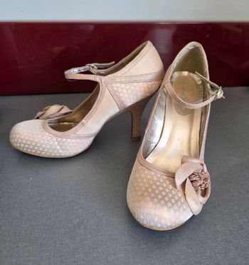 Magnifiques escarpins irisés 