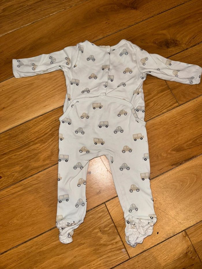Pyjama - photo numéro 2
