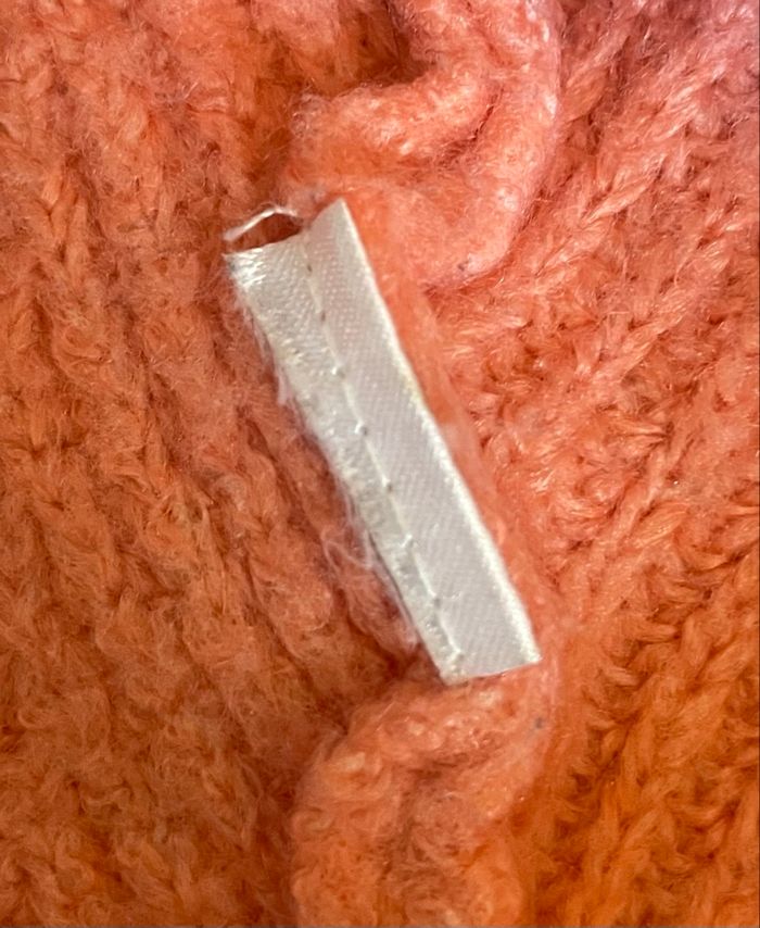 Pull »Cache-Cache »orange pêche - photo numéro 7