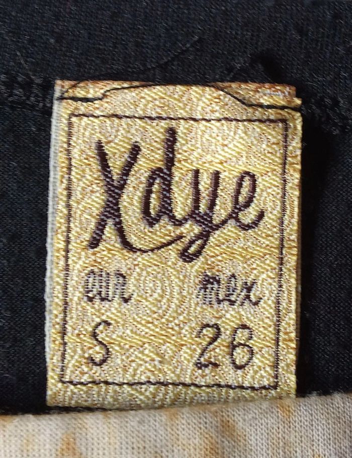 T-shirt Xdye / Pull and bear taille S - photo numéro 4