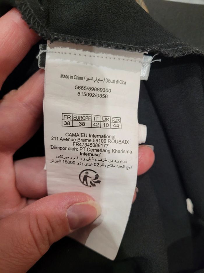 Robe Camaïeu, taille 38. - photo numéro 5