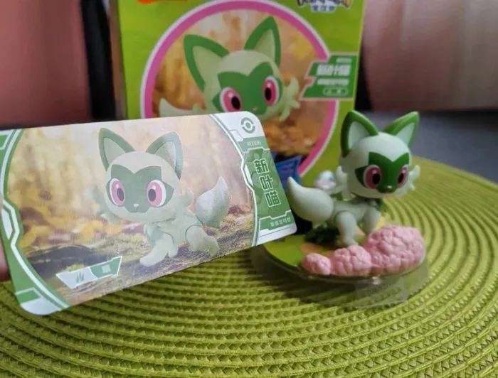 Figurine Collection Pokémon - Poussacha (Sprigatito), style lego/mega Neuf - photo numéro 6
