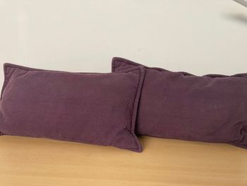 lot 2 coussins violet