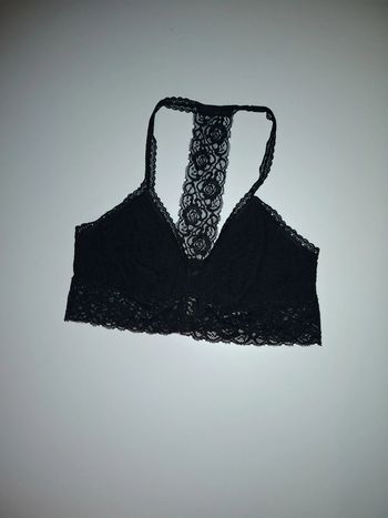Jolie brassière sans armature