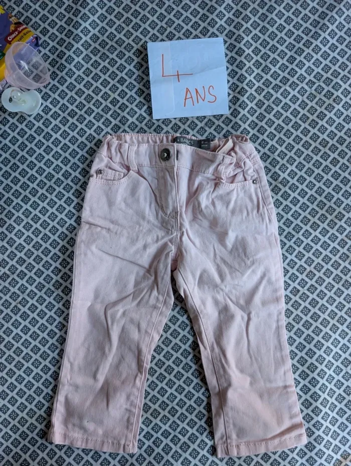Jean bébé fille 4 ans