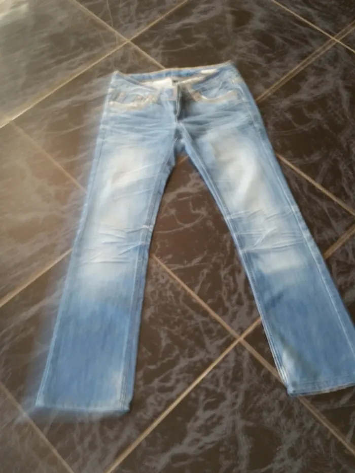 Jean xs - photo numéro 4