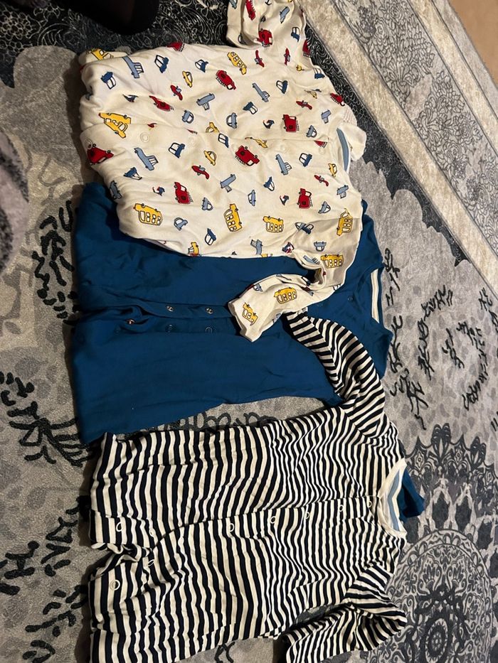 Lot 3 pyjamas - photo numéro 3