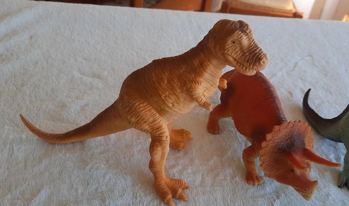 Lot de 3 gros Dinosaures - photo numéro 2