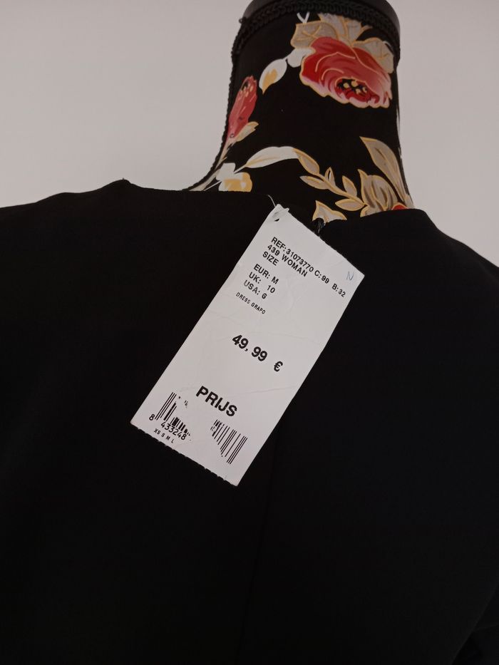 Robe Noire - photo numéro 6