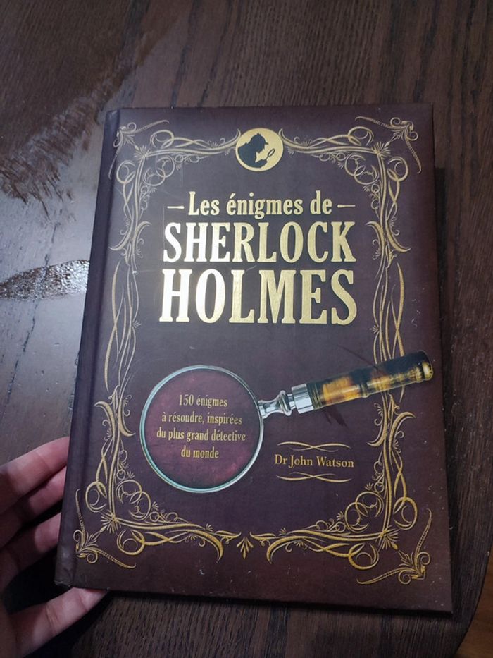 Livre énigmes Sherlock Holmes