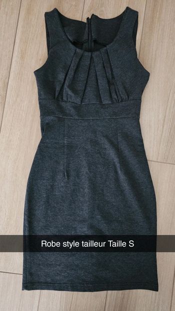 Robe gris