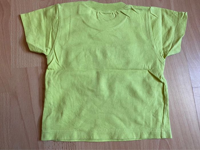 Joli T-shirt MC vert Alphabet T. 6 mois/67 cm garçon TBE - photo numéro 2