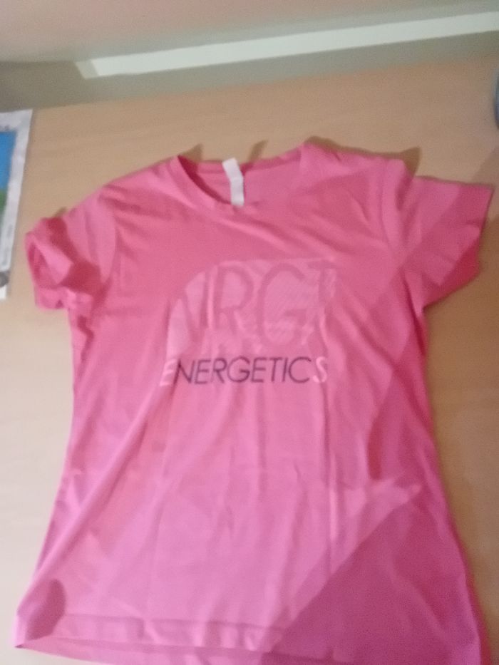 T-shirt rose de sport - photo numéro 2