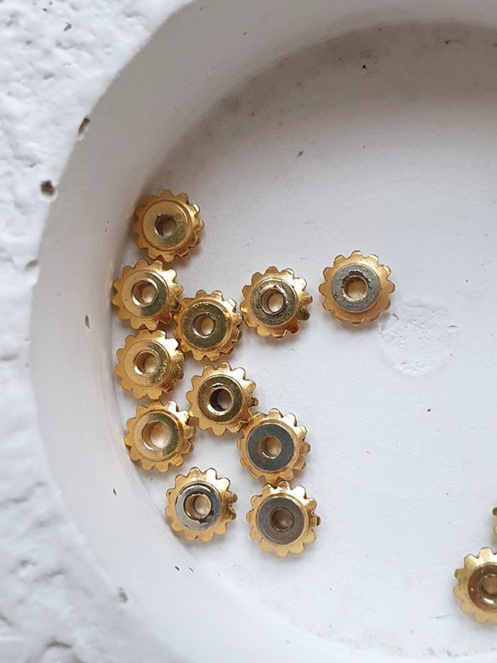 Perles métalliques d'espacement - Rayher - 2 mm x 5 mm