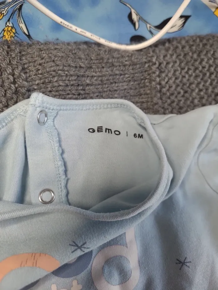 👶Pyjamas fin Gemo taille 6mois👶 - photo numéro 3
