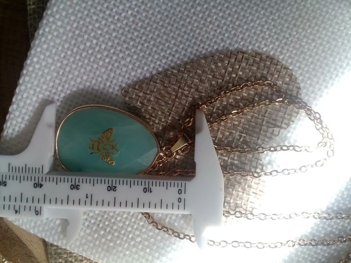Collier Amazonite abeille 🐝 / Réversible 🩵. - photo numéro 4