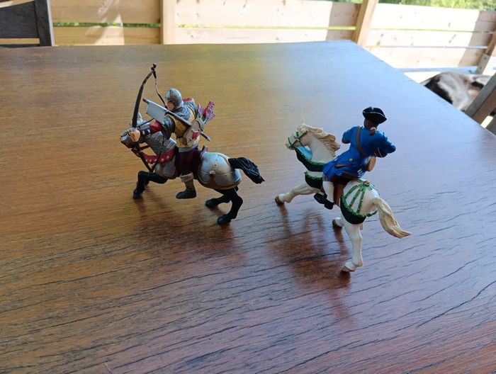 Figurine et cheval Papo - photo numéro 2