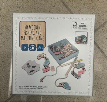 Pêche à la ligne en bois