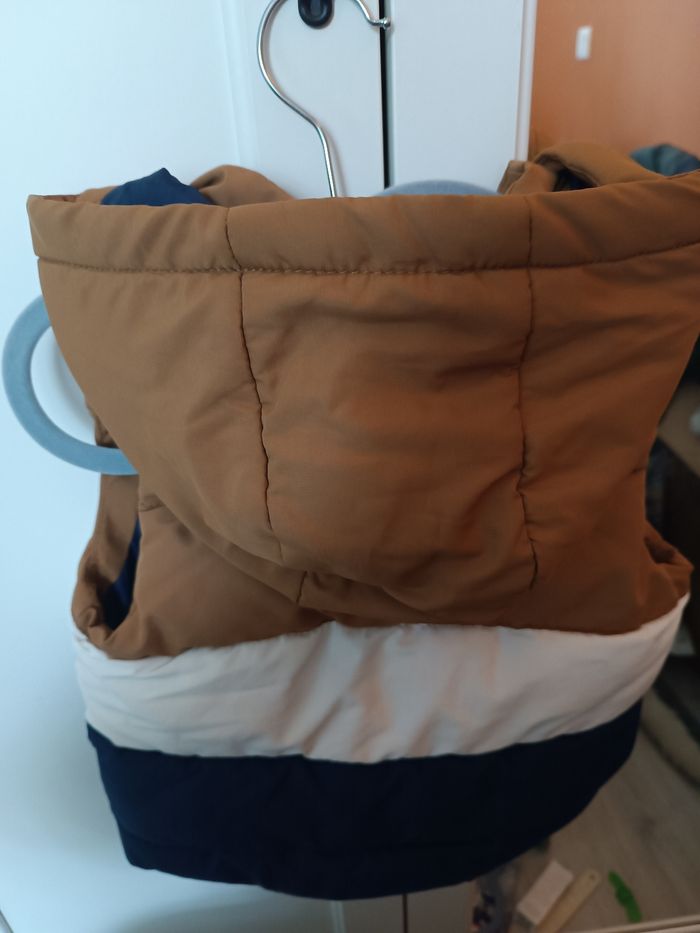 Doudoune sans manche H&M 18 mois - photo numéro 4