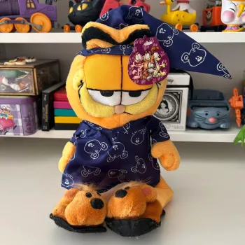 Peluche garfield en pyjama