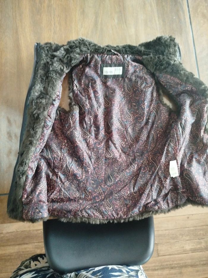 Veste sans manche esprit - photo numéro 5