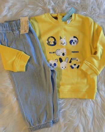 Neufs (non portés) 🏷🏷🤩😍💙 superbe ensemble sweat et  jeans souple 23/24 mois garçon 💙😍🤩