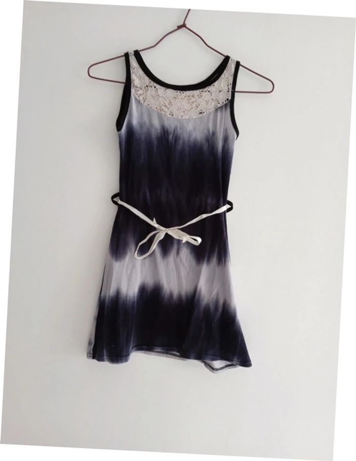 Robe fille taille 10 ans