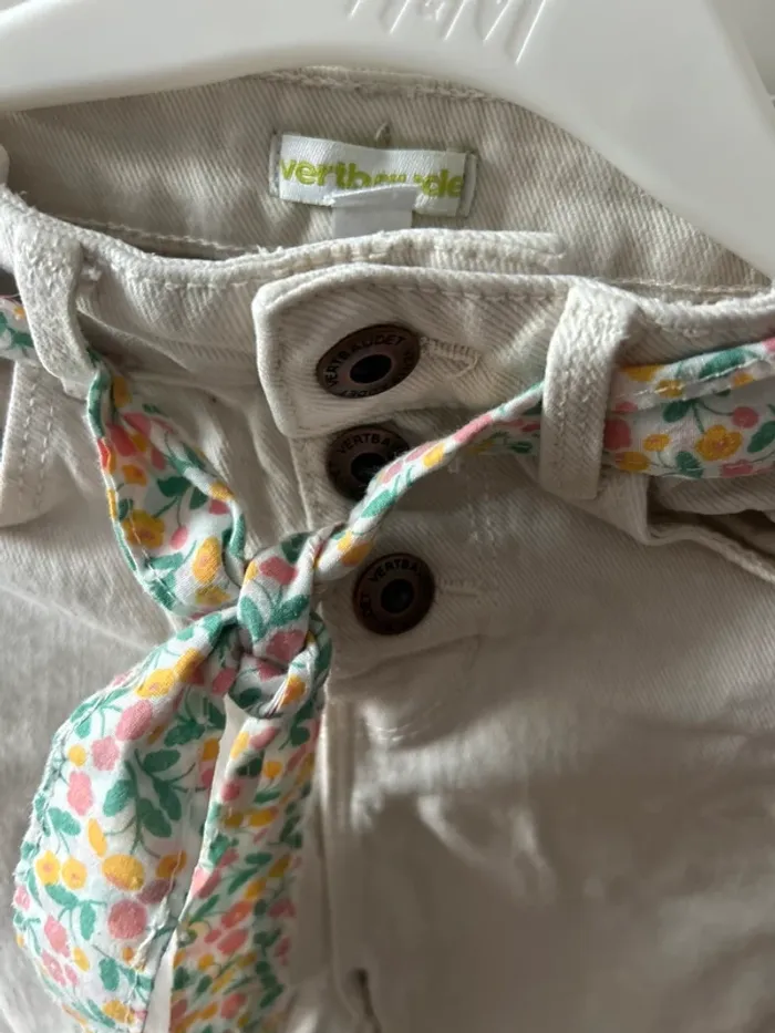 Joli pantalon vertbaudet fille 4ans détail ceinture liberty - photo numéro 3