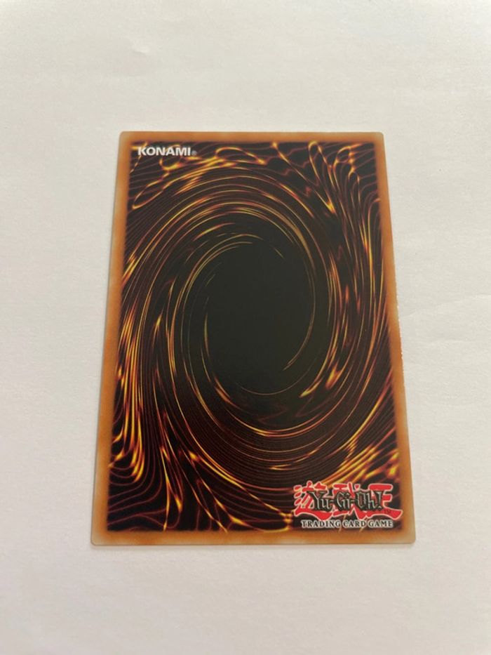 Yu-Gi-Oh! Sacrifice Inutile : UR RA02-FR049 - photo numéro 2