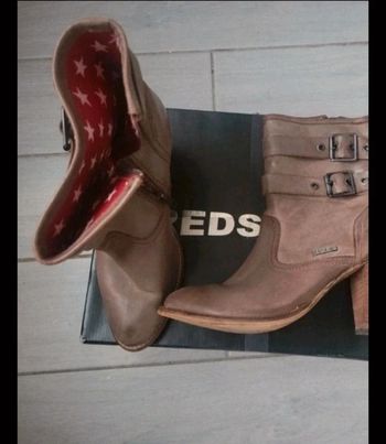 Magnifique bottines en cuir redskins pointure  40