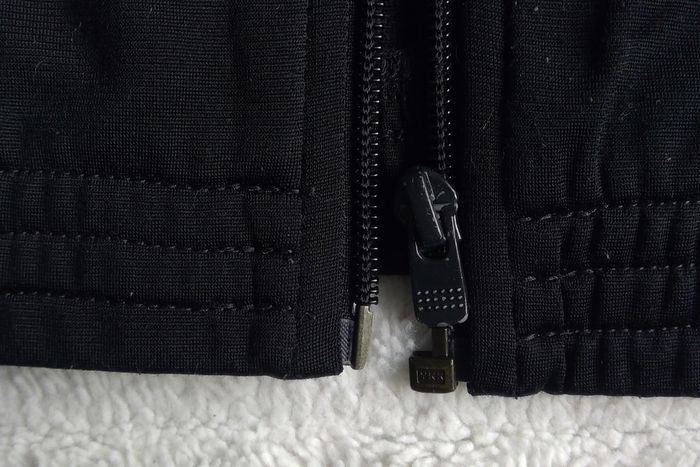 Veste de sport ADIDAS en 7 / 8 ans - photo numéro 7