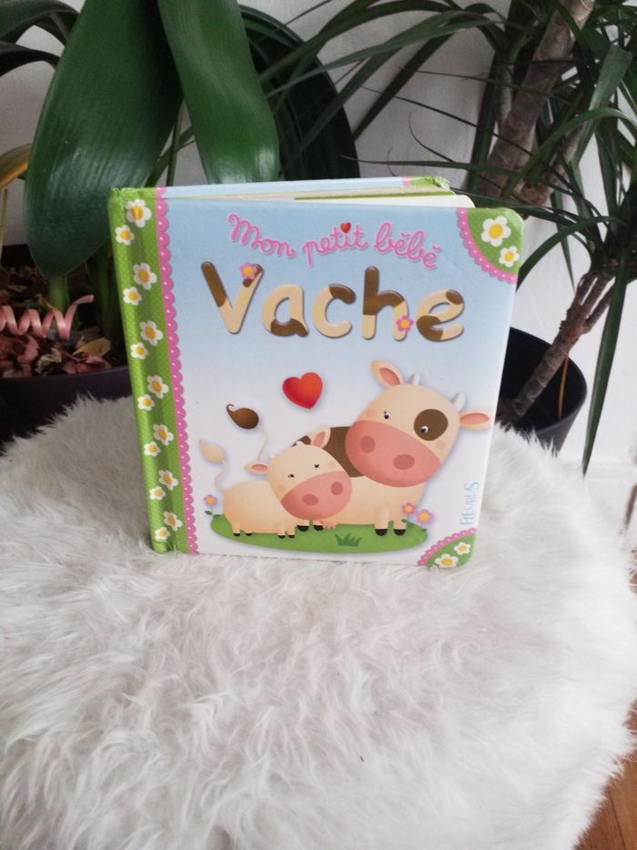 Livre mon petit bébé vache