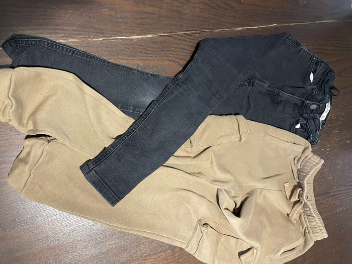 2 pantalons garçon 8ans - photo numéro 4