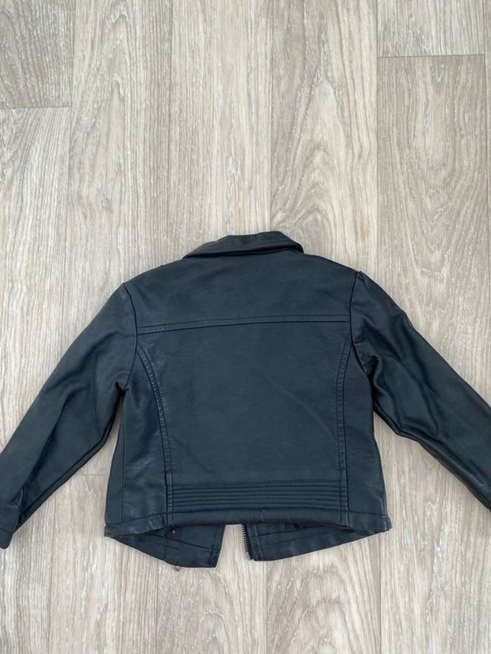 Perfecto noir 3 ans TAO - photo numéro 7