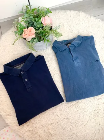 2polos taille M  pour homme
