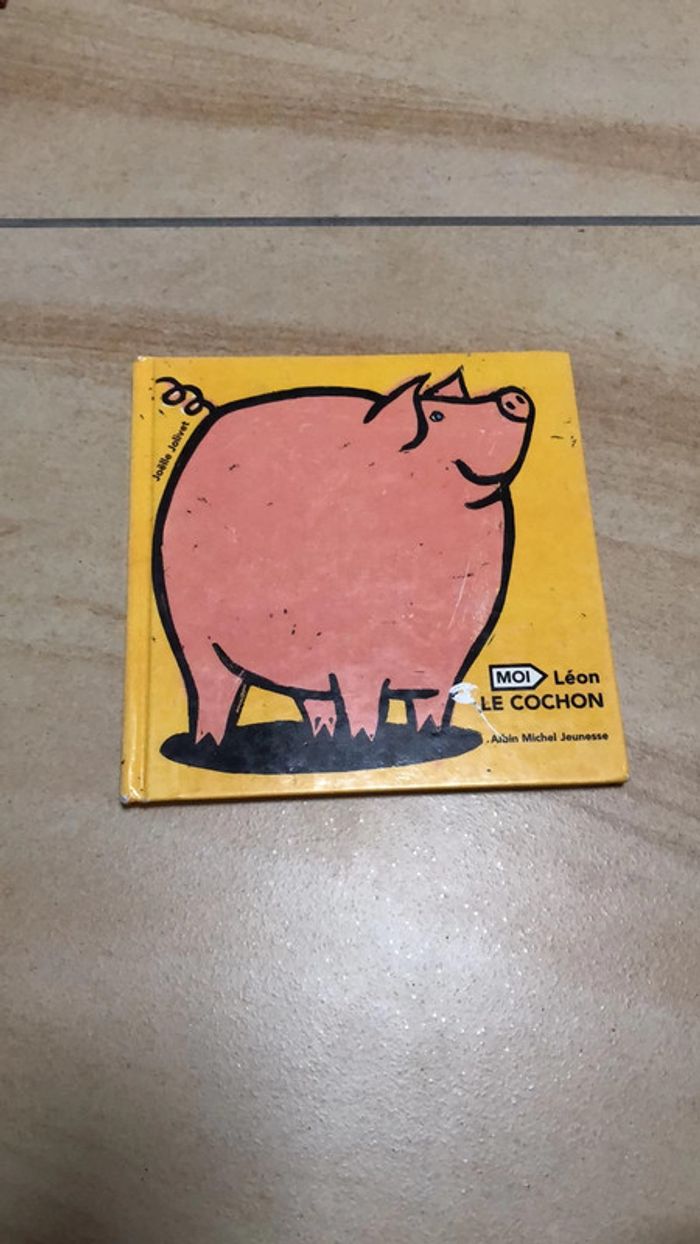 Livre moi Léon le cochon
