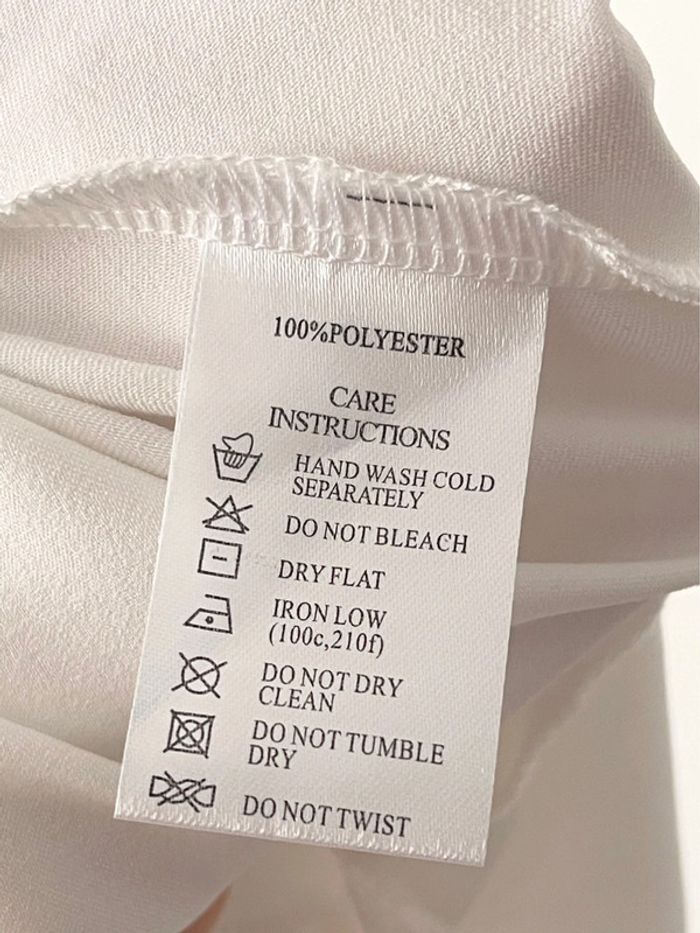 Magnifique robe blanche de soirée ou cérémonie satinée marque Motel taille M - photo numéro 9