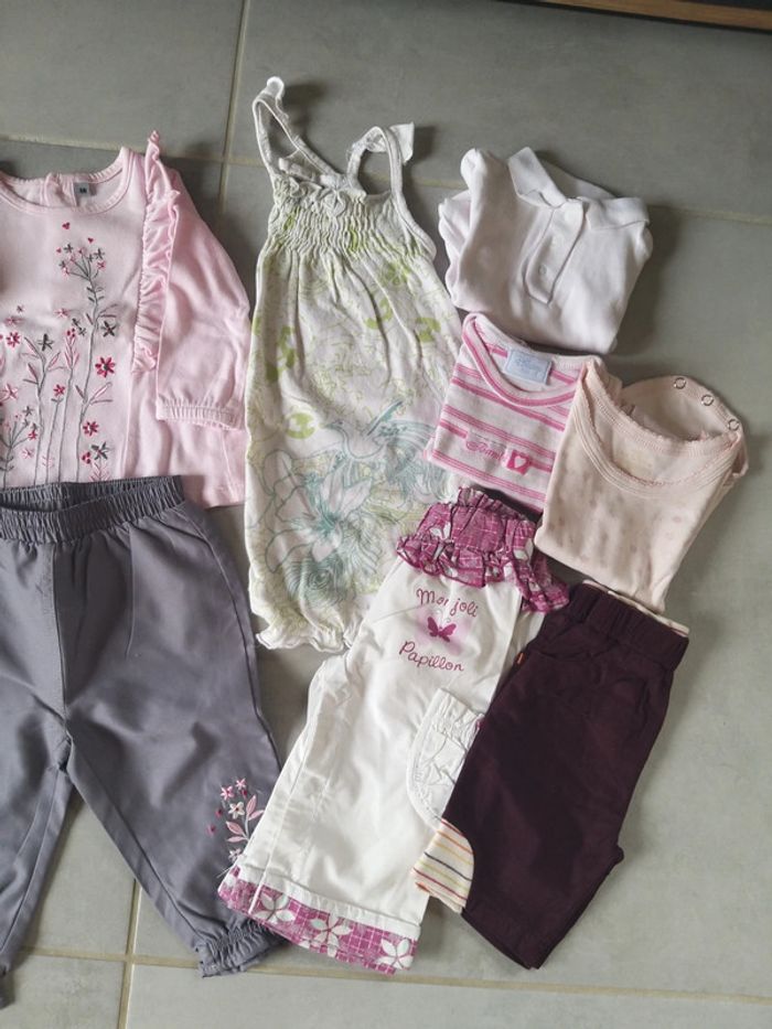 Lot de vêtements fille été en 6 mois - photo numéro 2