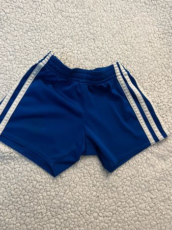 Short adidas