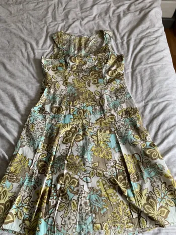 Robe manches courtes